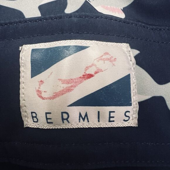 Bermies Men's Swim Trunks‎ Classic Med 5” Sharks - Picture 3 of 8